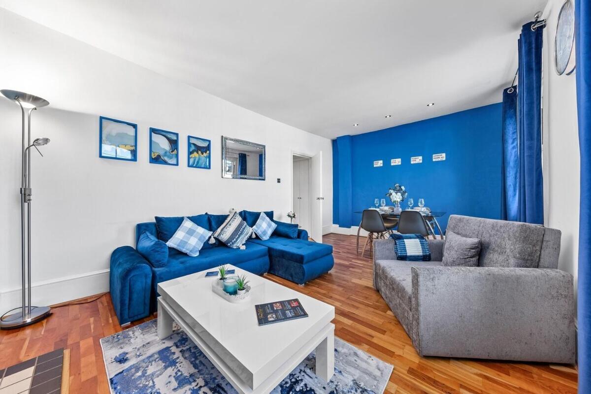 Balcony Blue Theme 1 Bedroom Central London Luxury Flat Near Hyde Park! Accommodates Up To 6! Double Sofa Bed And Next To Station! Eksteriør bilde