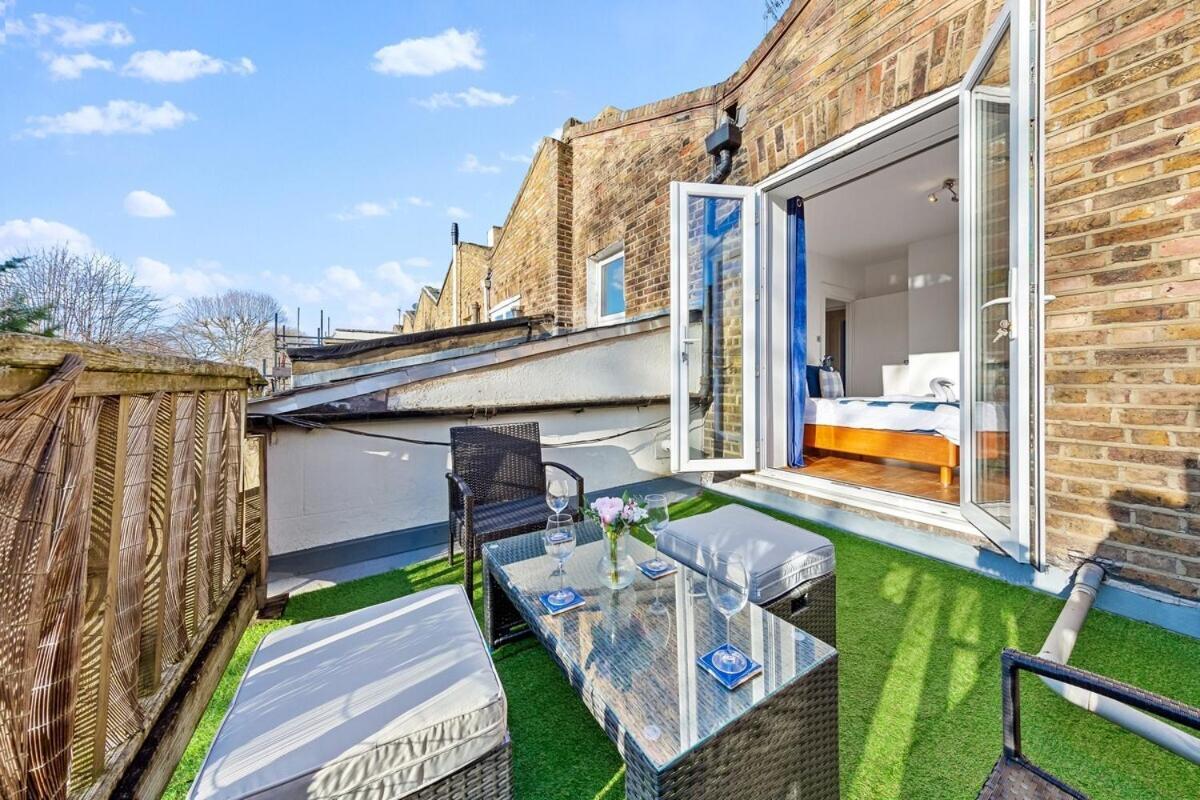 Balcony Blue Theme 1 Bedroom Central London Luxury Flat Near Hyde Park! Accommodates Up To 6! Double Sofa Bed And Next To Station! Eksteriør bilde